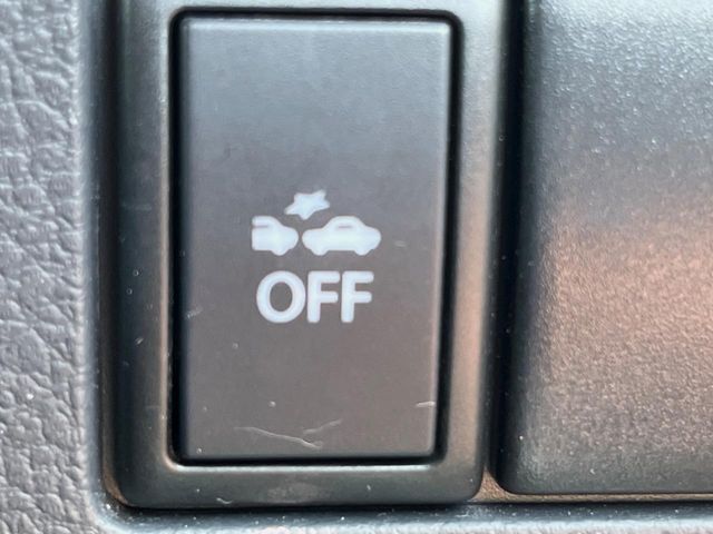 【スズキ　セーフティサポート】走行中に前方の車両等を認識し、衝突しそうな時は警報とブレーキで衝突回避と被害軽減をアシスト。より安全にドライブをお楽しみいただけます。