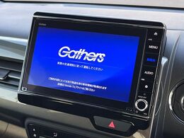 【純正ナビ】人気の純正ナビを装備。オーディオ機能も充実しており、Bluetooth接続すればお持ちのスマホやMP3プレイヤーの音楽を再生可能！毎日の運転がさらに楽しくなります！！