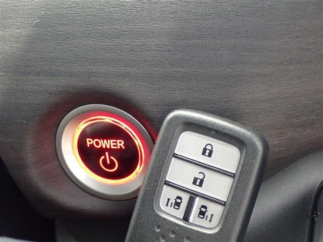 【両側電動スライドドア・ホンダセンシング・前席シートヒーター・LEDヘッドライト・スマートキー・純正AW】ナビ・バックカメラ・Bluetooth・ETC・ドラレコ