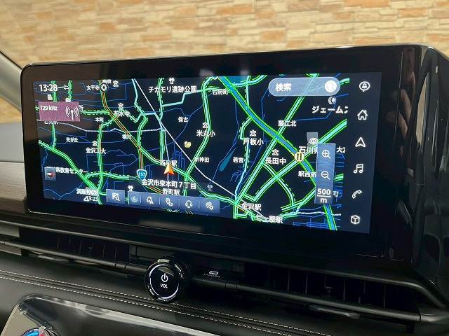 【純正メーカーナビ】装備でフルセグTV視聴やBluetooth等充実装備。