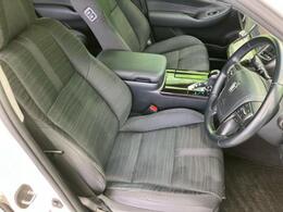 「この車の写真をもっと見たい」「状態が気になる」「この装備はついている？」どんな小さな疑問でもお気軽にお問い合わせください！