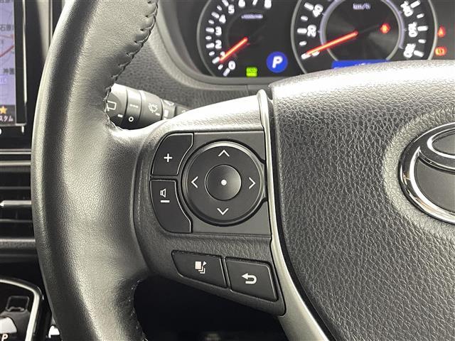 【運転席操作部】快適なドライブを楽しむための機能が装備されています！運転席から触れるので、使いやすいです！除菌プランいれていただくと、さらに清潔で安心していただけます！