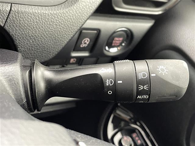 【運転席操作部】快適なドライブを楽しむための機能が装備されています！運転席から触れるので、使いやすいです！除菌プランいれていただくと、さらに清潔で安心していただけます！