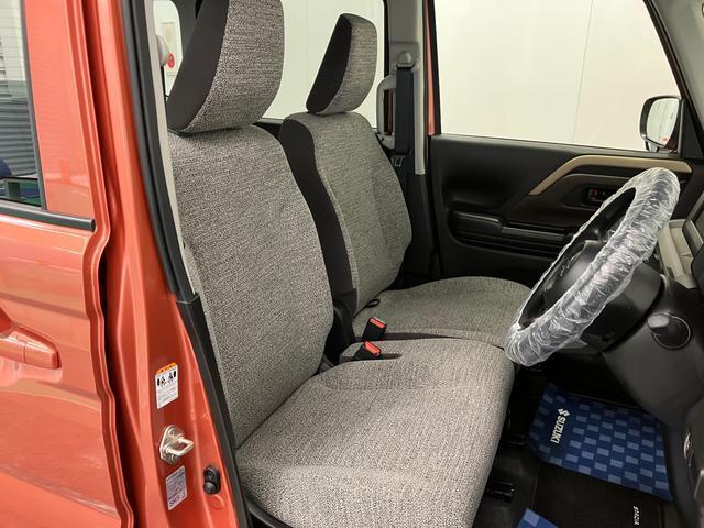【フロントシート】さまざまな体格の方が快適に運転ができるよう配慮したシートになっております。