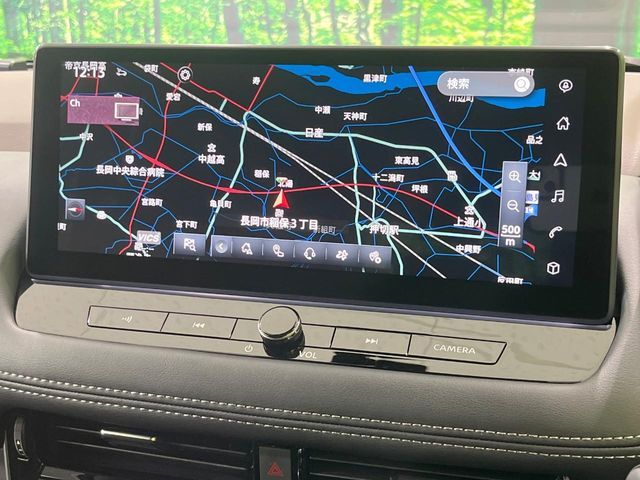 【大画面ナビ】人気の大型12.3インチナビを装備。存在感のある大画面はインパクト大！ナビ利用時のマップ表示は見やすく、テレビやDVDは臨場感がアップ！いつものドライブがグッと楽しくなります♪