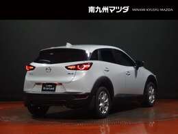 【CX-3】気品ある美しさと先鋭さ」をテーマに、上質さや洗練さを表現したデザインです。