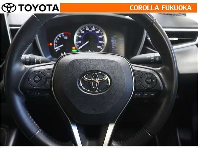 ステアリングスイッチで操作可能な表示の切替操作等を行うことにより、運転に集中することができますよ。