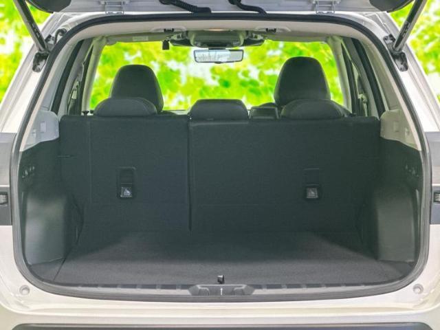 WECARS（ウィーカーズ）は全国250店舗展開！お客様が安心してカーライフをお楽しみいただけるよう社員一同心を込めてサポートいたします。