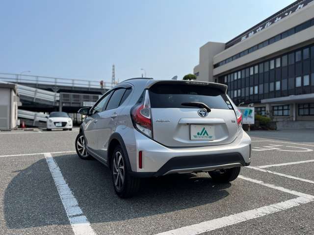 当社はお客様第一の対応をこころがけております。すでに売り切れの場合もございますので、ご来店の際は事前にご連絡をいただきますようお願い申し上げます。お電話は0066-9711-988146（無料）です。