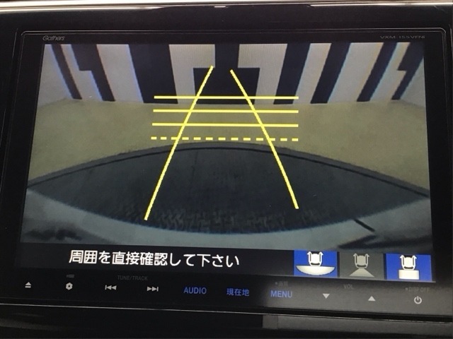 バックカメラ付きで後方の確認も安心です！スムーズな駐車・車庫入れをサポートいたします！