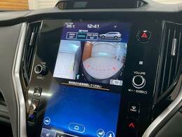 【カラーバックモニター】を装備しております。リアの映像がカラーで映し出されますので日々の駐車も安心安全です。