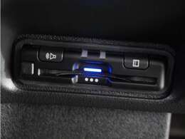 今や必需品の◆ETC車載器　装備車◆　有料道路を利用する際にスムースに通過でき、わずらわしい料金支払いから開放されます！