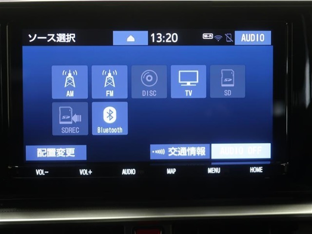 携帯電話とBlue Toothの連携により車の中でハンズフリー通話が可能です。