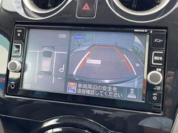 【アラウンドビューモニター】専用のカメラにより、上から見下ろしたような視点で360度クルマの周囲を確認することができます☆死角部分も確認しやすく、狭い場所での切り返しや駐車もスムーズに行えます。