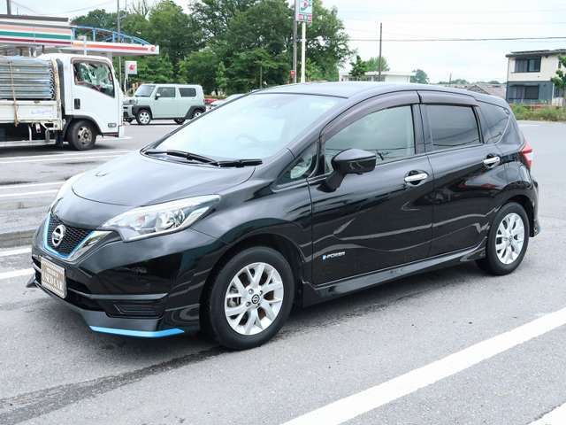 当店の車輌は修復歴チェック＆走行距離チェックを行っており安心してオススメできるお車ばかりです！ナンバーのあるお車は試乗等も可能です☆是非ご来店お待ち致しております！！