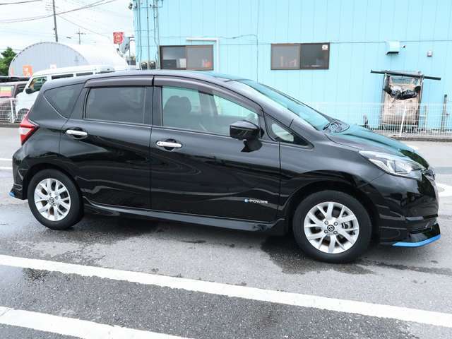 軽自動車をはじめ、コンパクトカー、セダン、1BOXカー、外車など幅広く買取・下取りをしております！クルマを売るだけ・他社で値段が合わなかったなどお気軽にご相談ください！お客様の納得価格を目指します！！