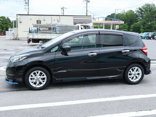 納車整備にも自信あり！エンジンオイルはこだわりのワコーズ　プロステージSを使用！高性能ストリートスペックオイルでレスポンス性能・耐熱ダレ性能を高次元でバランスし清浄性・耐熱性に優たハイスペックオイル！