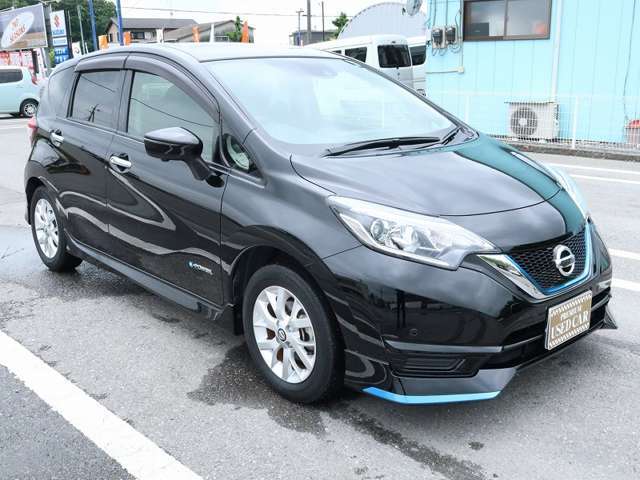 ご納車までの整備も自信あります！提携の認証工場が敷地内にあるので、ご納車後のもしものトラブルにもすぐご対応可能！ご購入後も安心してカーライフをお楽しみいただけます☆困ったときはお気軽にご相談ください！
