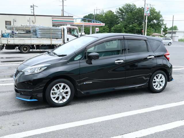 納車整備にも自信あり！エンジンオイルはこだわりのワコーズ　プロステージSを使用！高性能ストリートスペックオイルでレスポンス性能・耐熱ダレ性能を高次元でバランスし清浄性・耐熱性に優たハイスペックオイル！
