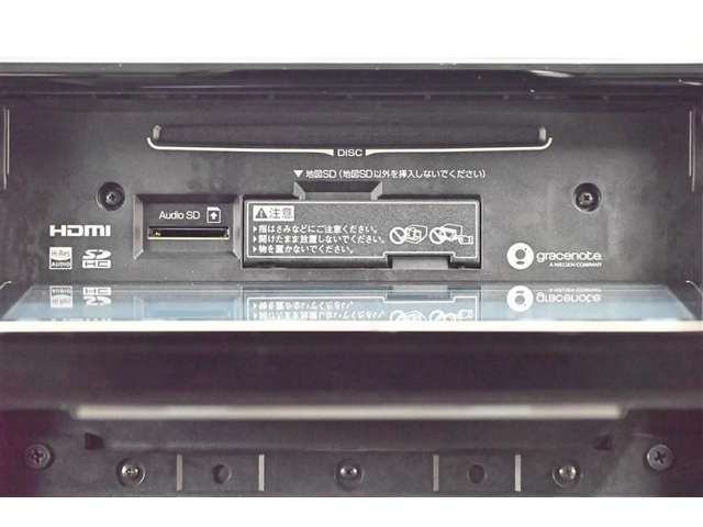 【Bluetooth接続機能】スマートフォンなどからお気に入りの音楽を飛ばしてワイヤレス再生したり、ハンズフリー通話ができますよ♪