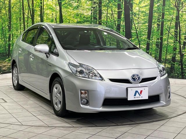 大好評のボディコーティング「弾スプラッシュコート」もご納車までに施工可能。通常のガラスコートと異なる、耐久年数6年の無機質ガラスコーティングが、ボディをキレイな状態に保ってくれます。