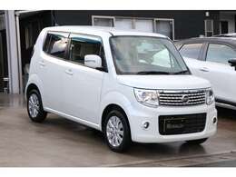 ボディ全体の形は普通のモコと変わりません。でも顔が素敵です。