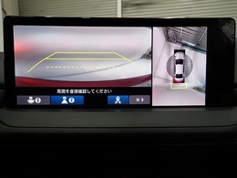 【リアカメラ】3パターンの映像表示で、後方確認をサポート！映像は『ノーマル』『広角』『真上』の3モードから選べます♪