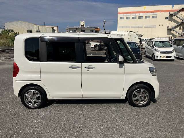 ご来店されたお客様に詳しくお話をさせて頂きために、「修復歴の有無」「不具合箇所の確認」「セールスポイント」等のご案内を行っておりますので、より安心してお乗り頂けるお車となります。