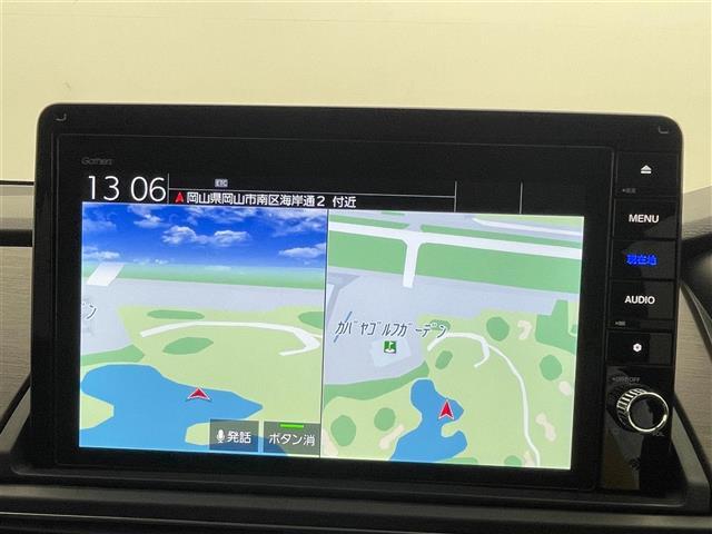 【純正10インチナビ】操作性、見た目、共に優れており純正プションで選べるナビです！
