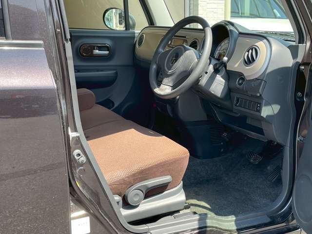 ☆車内はクリーニング済みで状態も良好です☆