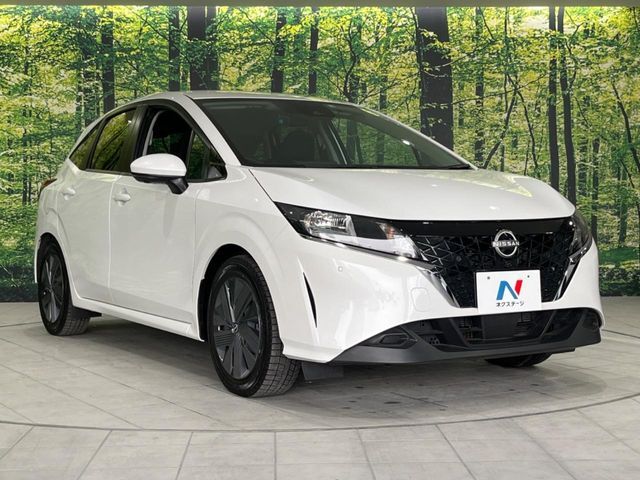 大好評のボディコーティング「弾スプラッシュコート」もご納車までに施工可能。通常のガラスコートと異なる、耐久年数6年の無機質ガラスコーティングが、ボディをキレイな状態に保ってくれます。