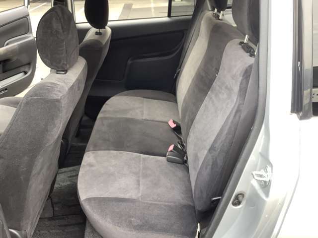 当社のお車はすべてカークリーニングしたのちにコンパウンドにてボディ研磨を行い納車致しております。お客様ご自身の目でその品質をご確認くださいませ！！お問い合わせはフリーダイヤル［0066-9711-202386］