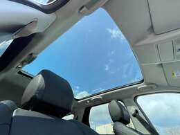 ☆純正ナビ　(BT/フルセグTV/Apple Car Play/　Android Auto)☆全方位カメラ☆バーチャルコックピット☆MERIDANサウンドシステム☆ヘッドアップディスプレイ