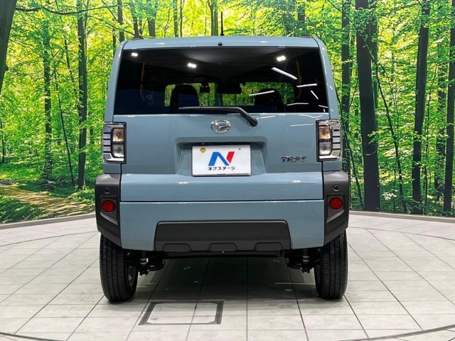 安心の最長10年・走行無制限保証（有償）をご用意。保証内容も充実はもちろん、無料点検＆オイル交換や、年中無休の全国・24時間ロードサービスも付帯されておりますのでご安心下さい。