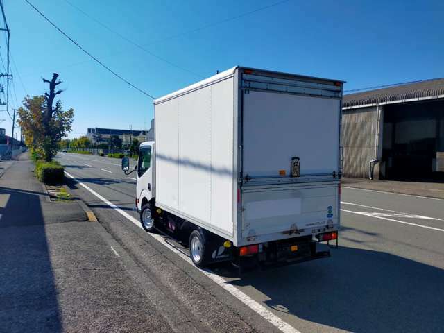 ご覧いただきありがとうございます♪気になったお車がありましたらお気軽にお電話をください♪