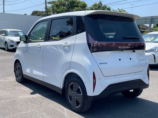 オートガレージオオタでは、自社車検整備工場も完備しております！！自動車1級整備士をはじめ整備スタッフがご案内致します。修理・車検の代車も無料サービス。整備・板金・車検等お車の事なら何でもご相談下さい！