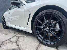 ご来店頂く全てのお客様をスタッフ一同笑顔で、お出迎えさせて頂きます。　些細なことでも構いませんので、ご連絡をお待ちしております。　　お問い合わせ電話番号は、0567-32-5430までお願い致します。