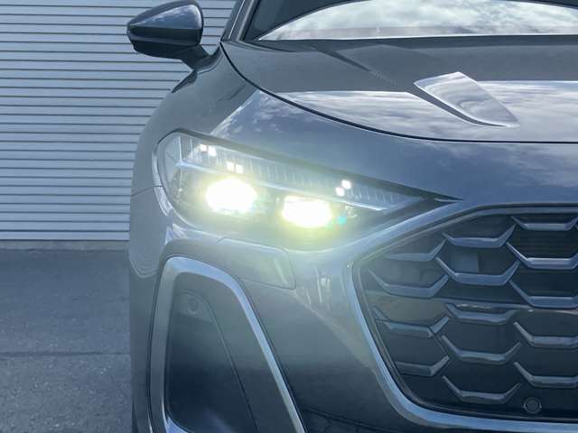 Audi　Approved　Automobile浜松　〒435-0043静岡県浜松市東区宮竹町667　TEL：053-468-7961　AM：10：00-PM：7：00（毎週火曜日　水曜日定休）