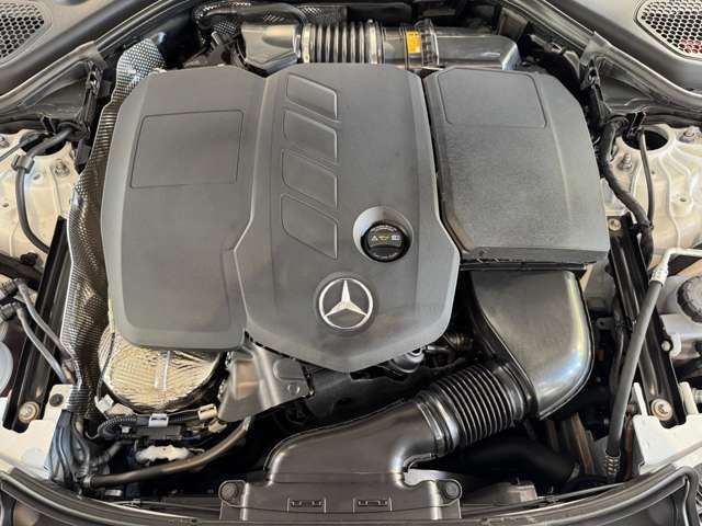 メルセデス・ベンツ車は、妥協を許さない常に高水準の技術と品質をもって製造されており、いつもでも変わらぬ価値を提供いたしております。在庫車両のお問い合わせは042-338-1133にご連絡下さい。