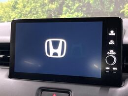 【9インチ　ホンダコネクトディスプレイ】視認性の高い大画面ディスプレイでナビの使用や、お持ちのスマートフォンと連携したbluetoothでの音楽再生が可能です♪