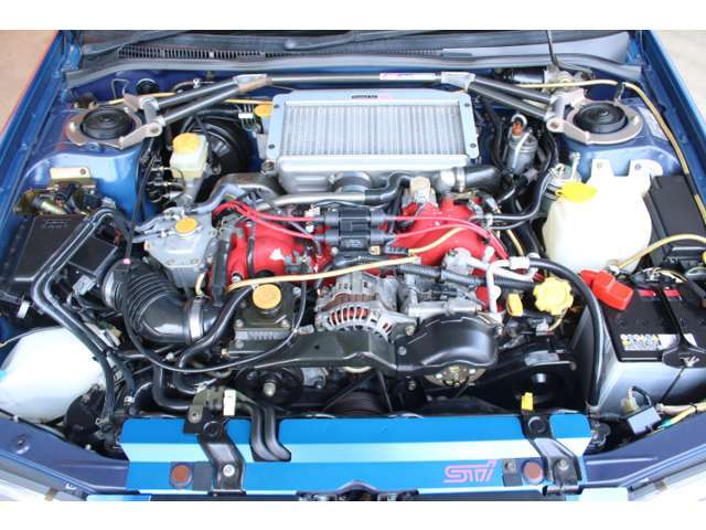 スバル インプレッサクーペ 2.0 WRX タイプR STi バージョン 4WD