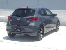 数ある販売店の中から、当店の展示車両をご覧いただきまして誠にありがとうございます。ぜひ最後までご覧くださいませ。