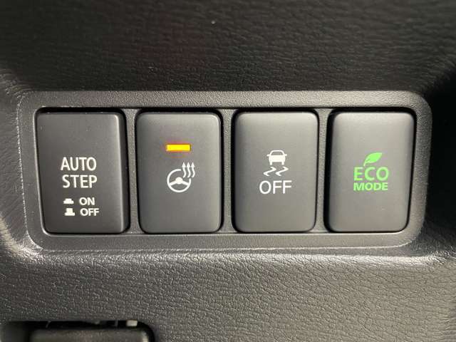 【運転席操作部】快適なドライブを楽しむための機能が装備されています！運転席から触れるので、使いやすいです！除菌プランいれていただくと、さらに清潔で安心していただけます！