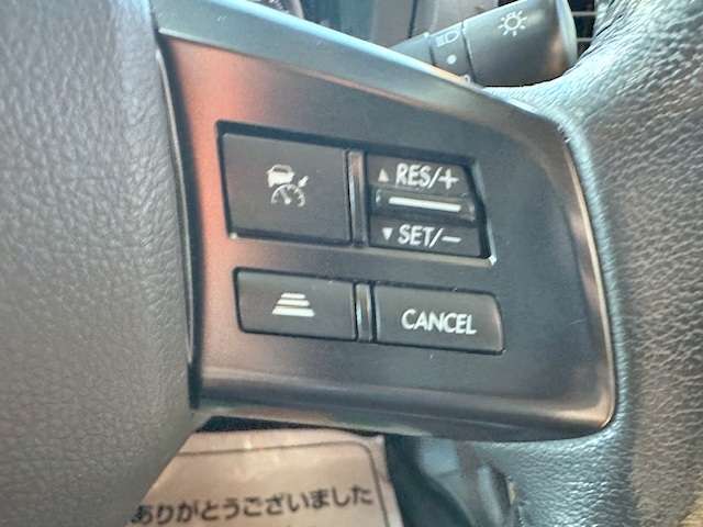 先進運転支援システムのアイサイトVer2搭載！！もしもの時も安心感がありますね！！クルーズコントロールも連動していてとっても便利ですね！！