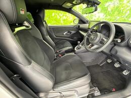 「この車の写真をもっと見たい」「状態が気になる」「この装備はついている？」どんな小さな疑問でもお気軽にお問い合わせください！