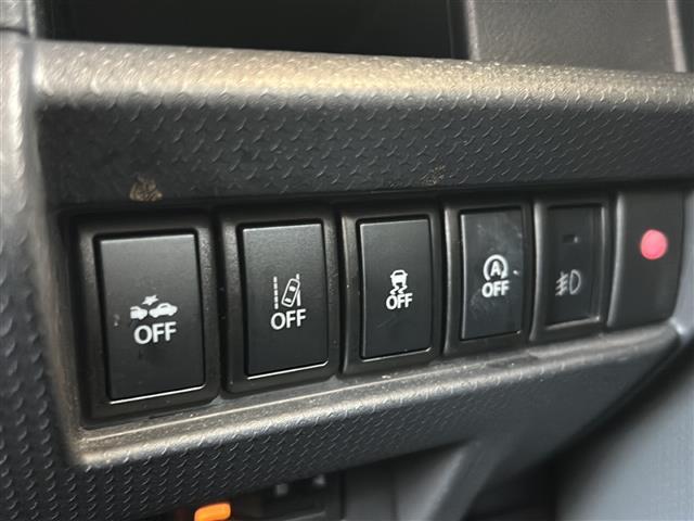 快適なドライブを楽しむための機能が装備されています！運転席から触れるので、使いやすいです！除菌プランいれていただくと、さらに清潔で安心していただけます！