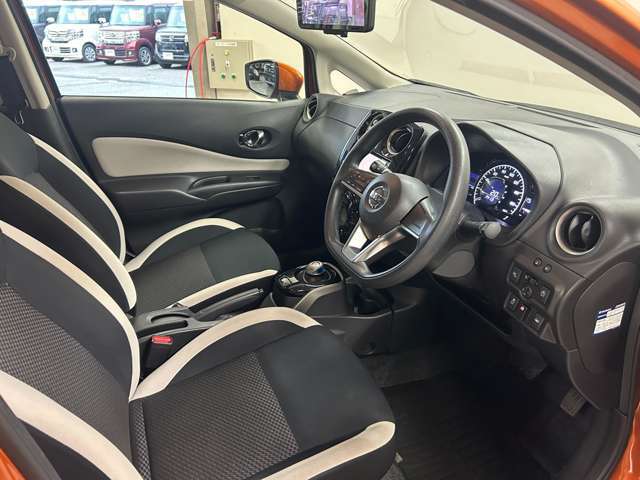 広々とした空間で、手軽にお荷物を出し入れ可能です！！