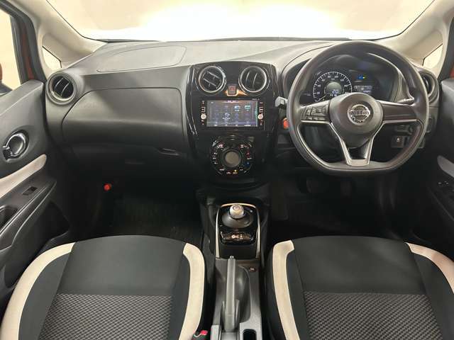 グループ総在庫600台　第3者機関鑑定導入！安心の保証制度導入！