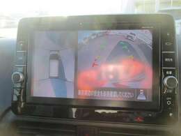 ナビ付です！いまやナビはルート案内機能だけに留まりません。テレビが見れたり、バックモニター機能で、バック駐車をサポートしてくれます。快適なカーライフをおくることができます。