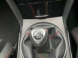 6MT☆RE雨宮キャタライザー＆リアカナード＆アルミタンク☆オートエグゼスポイラー＆アームバー☆LEG　SPORTインテーク☆マツダスピードウイング☆フルバケ☆BOSEサウンド☆ナビ☆バックカメラ☆